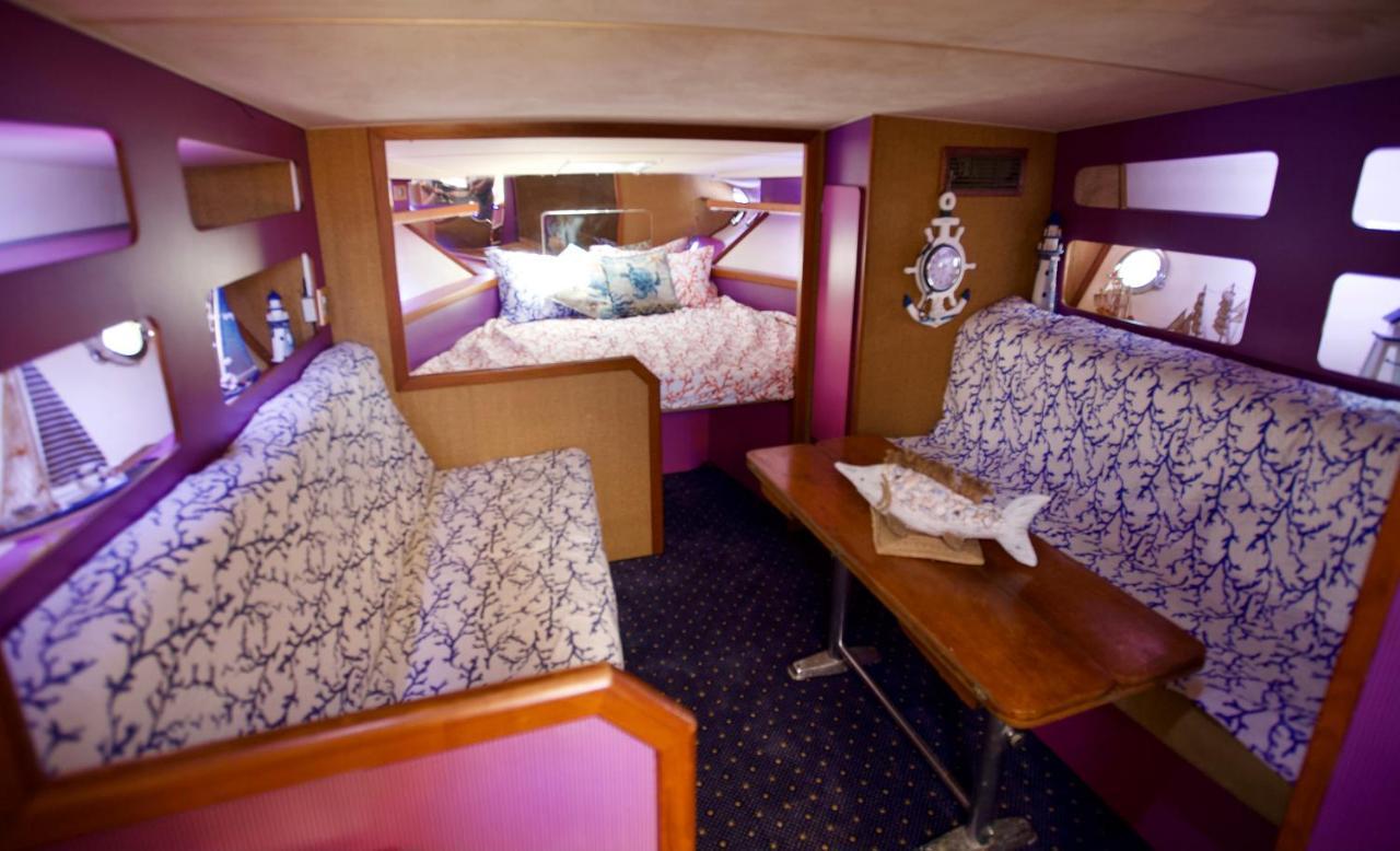 Piper'S Boat Hotel Алгеро Екстериор снимка